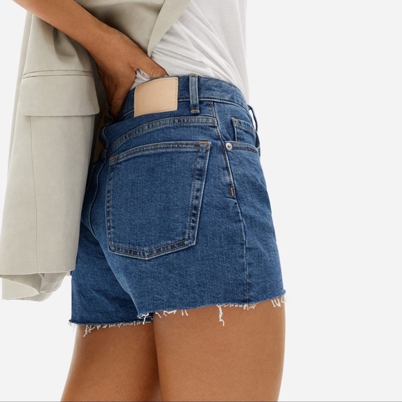 Everlane- The Cheeky Denim Short Size 27 - Picture 3 of 9